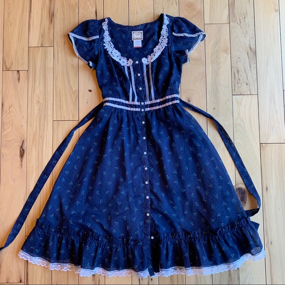 Gunne Sax Dresses & Skirts - Vintage Size 7 Gunne Sax Dress